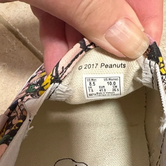 Vans Women’s or Men’s Peanuts Print Slip-On Sneakers - Multicolor - Picture 5 of 7